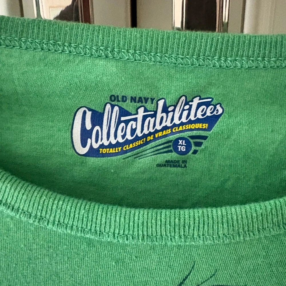 VINTAGE CHRISTMAS TOP - Picture 4 of 6